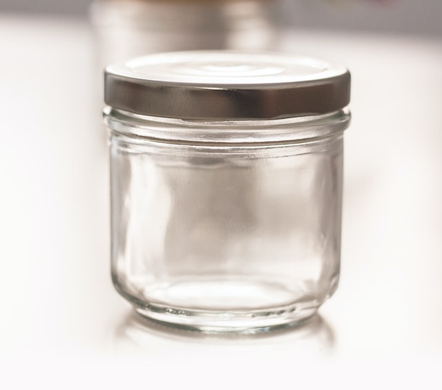 How to Choose the Right Jar for Your Cosmetic Products